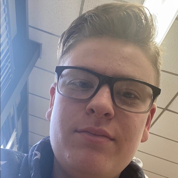 Profile Picture of Josh Monell (@joshmonell) on Poshmark
