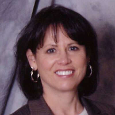 Profile Picture of Kim McGill (@smartusakim) on Twitter
