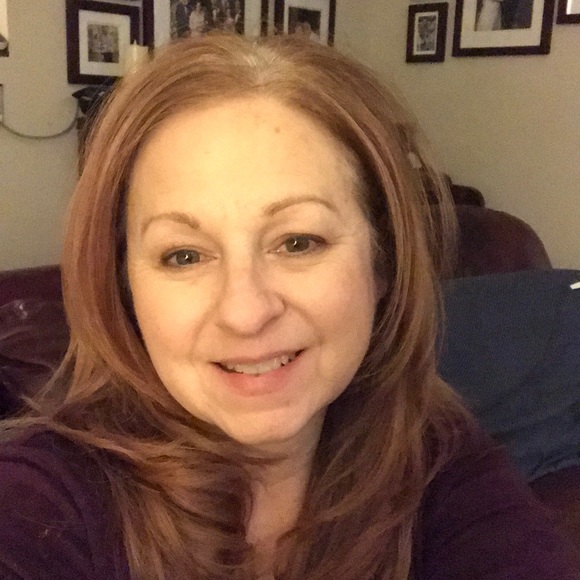 Profile Picture of Carol Stabley (@csblaze) on Poshmark