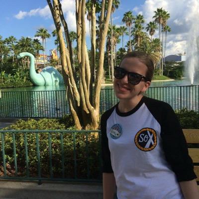 Profile Picture of Emily "Wear A Mask" Lamb (@emilyjoria) on Twitter