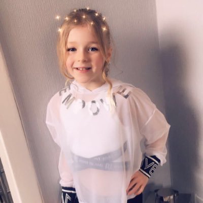 Profile Picture of Zoe.malcolm (@zoemalcolm8) on Twitter