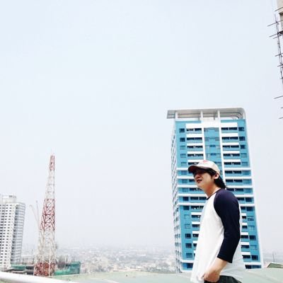 Profile Picture of Marc Reyes (@marcycraycray) on Twitter