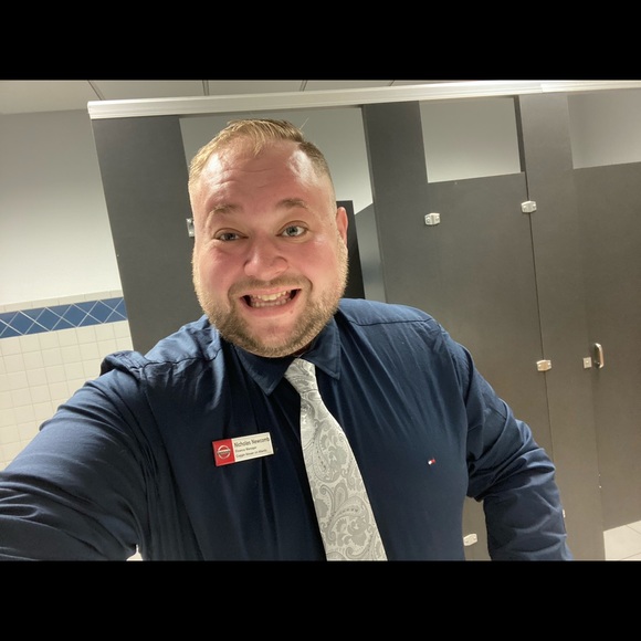 Profile Picture of Nicholas Newcomb (@nnewcomb1988) on Poshmark