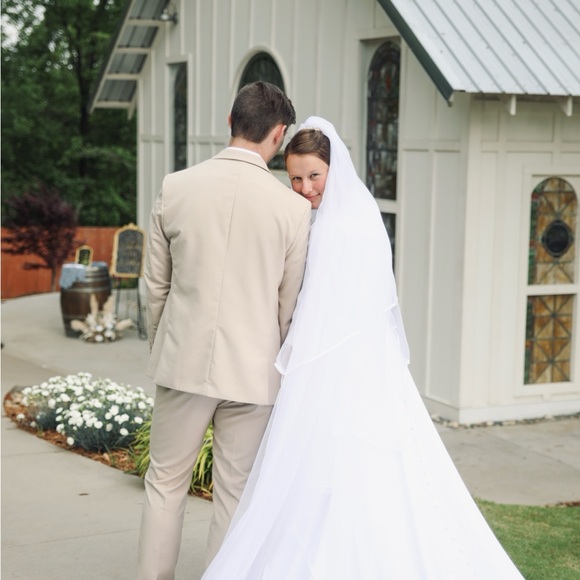 Lydia Stumbo - Poshmark Profile Picture of Lydia Stumbo (@lydiastumbo2006) on Poshmark