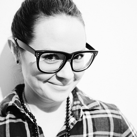 Profile Picture of Katy Glitsos (@katyglitsos) on Poshmark