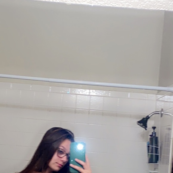 Profile Picture of Joselyn Phillips-williams (@joselynphillips) on Poshmark