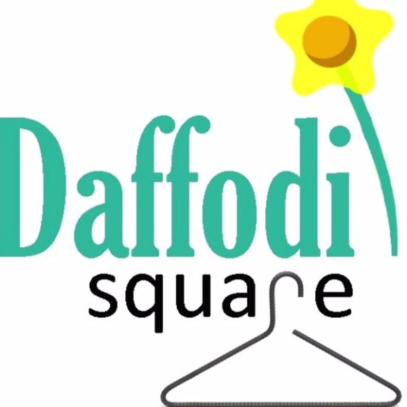 Profile Picture of Jennifer Kuse (@jkuse) on Poshmark