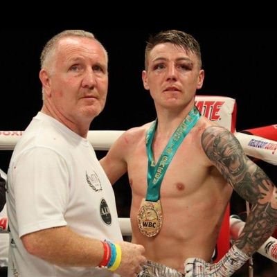 Profile Picture of Jay Harris (@jayharris19) on Twitter