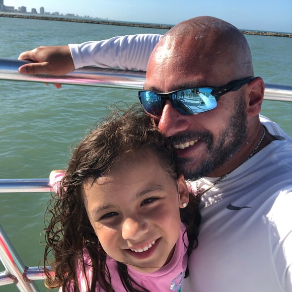 Profile Picture of Luis Becerra (@coachb3) on Poshmark
