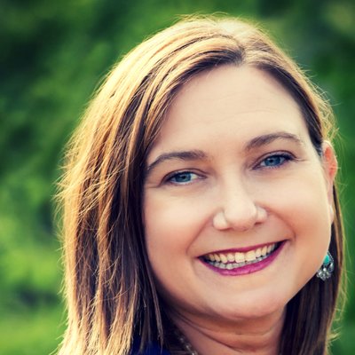Profile Picture of Laura Connor Real Estate (@Laura_S_Connor) on Twitter