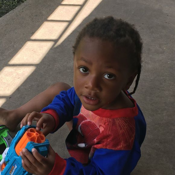 Profile Picture of Milton Thomas (@miltonthomas678) on Poshmark