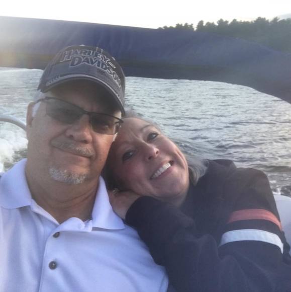 Profile Picture of Larry Pelican (@lpelican23) on Poshmark