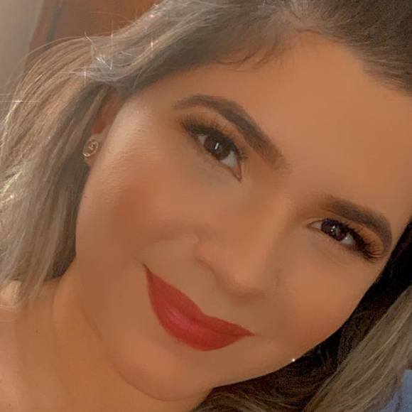 Profile Picture of Clara Lima (@claracflima) on Poshmark