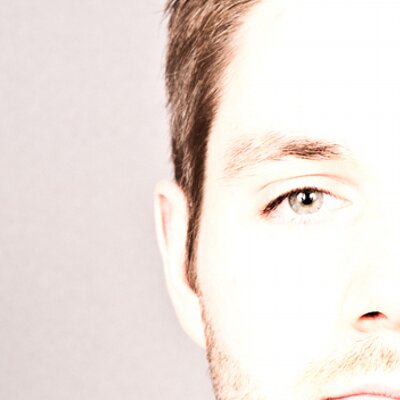 Profile Picture of Andrew Revesz (@AndrewRevesz) on Twitter