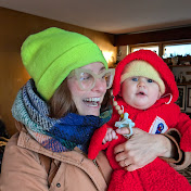 Profile Picture of Laura Olson (@ThePetiecat) on Youtube