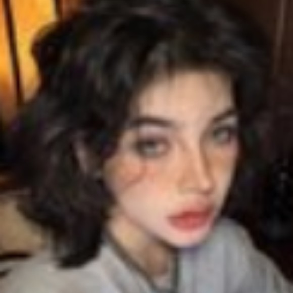 Profile Picture of Brianna Joseph (@brianna2ri) on Poshmark