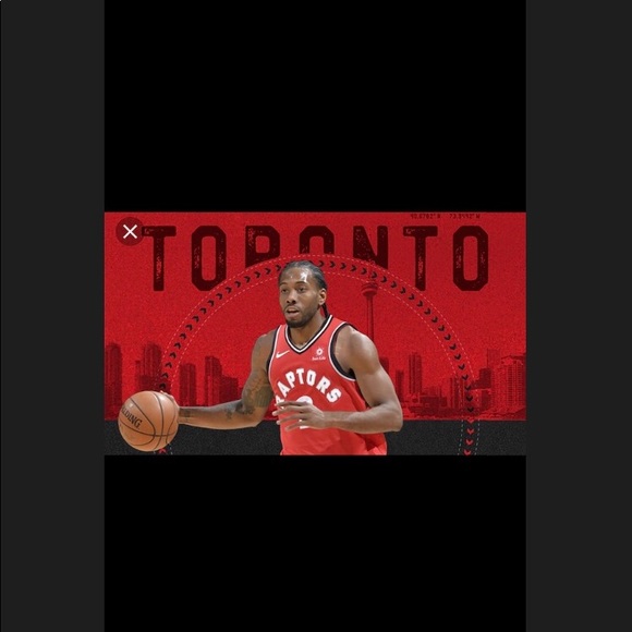 Profile Picture of Claudia Warczak (@claudiaw45) on Poshmark