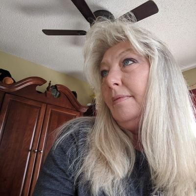 Profile Picture of Deborah Benefield Brandon (@deborahb60) on Twitter