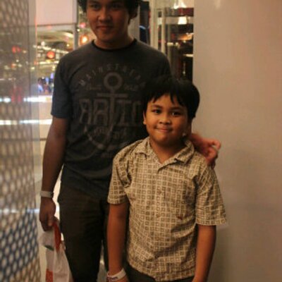 Profile Picture of Drewer Andrew (@drewer_andrew) on Twitter