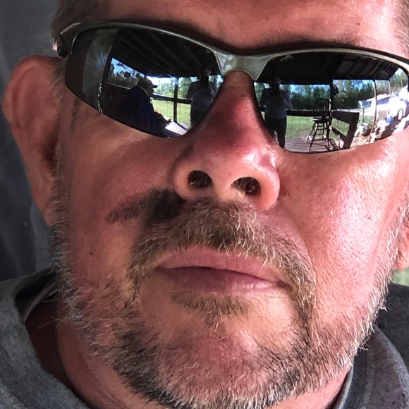 Profile Picture of Steve Mockeridge (@waggingtailpups) on Poshmark