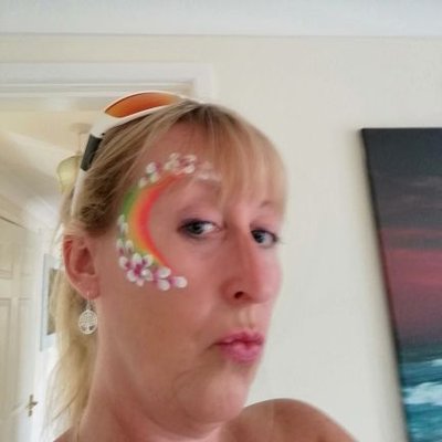 Profile Picture of Vicky Nicholson (@VickyNi84325755) on Twitter