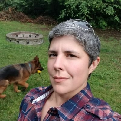 Profile Picture of Crystal Reid (@All_Caulle) on Twitter