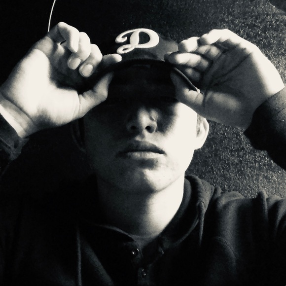 Profile Picture of Boom Mascorro (@3oom) on Poshmark