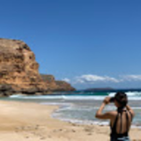 Profile Picture of Kayla Rebner (@kaylarebner) on Poshmark