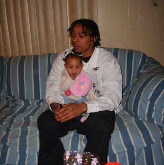 Profile Picture of Thomasina Scott (@thomasinascott) on Poshmark