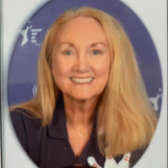 Profile Picture of Tami Grant (@tami_grant) on Poshmark