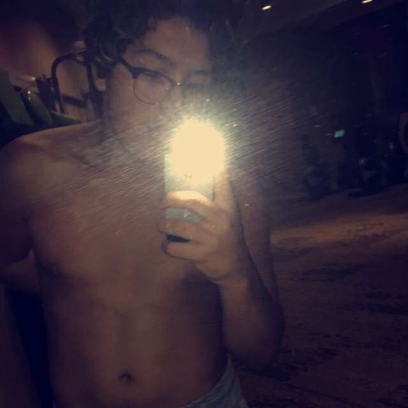 Profile Picture of Jordan Berdah (@jordanberdah7) on Poshmark