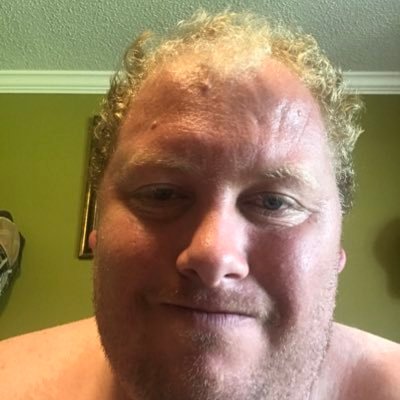 Profile Picture of Beau Holmes (@beauholmes9) on Twitter