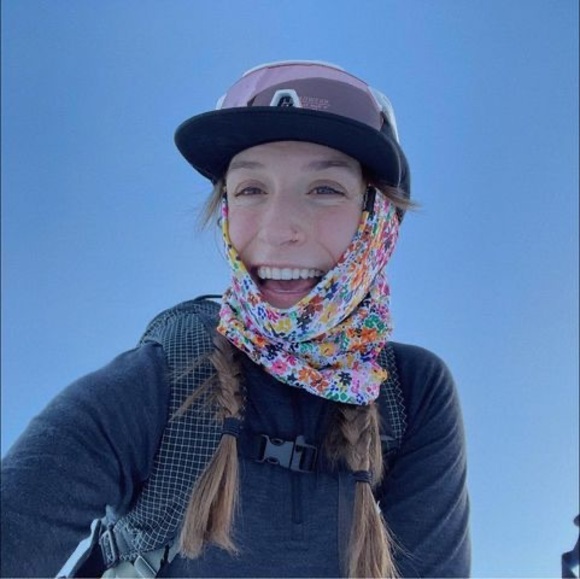 Profile Picture of Sara Haefele (@sarahaefele) on Poshmark