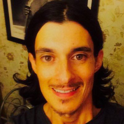 Profile Picture of Joe Simoneau (@simoneau45) on Twitter