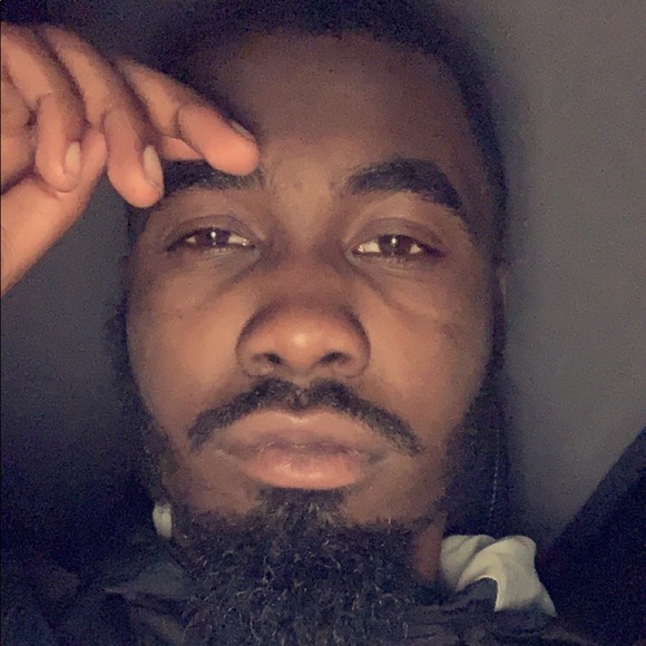 Profile Picture of Malik Patterson (@malikpatters689) on Poshmark