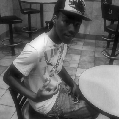 Profile Picture of Harvey Mcgee (@ACE_KIDD33) on Twitter