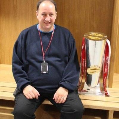 Profile Picture of Bob Ellis (@bob_bellis) on Twitter