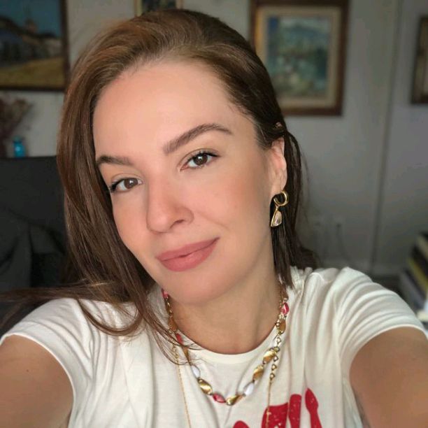 Charlotte Robert - Tiktok Profile Picture of Charlotte Robert (@charlotte.robert396) on Tiktok