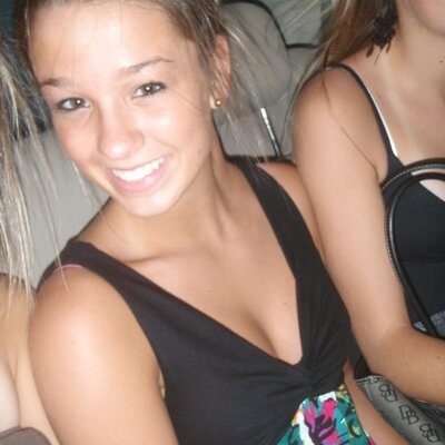 Profile Picture of Brianne Malone (@Hayleeqil) on Twitter