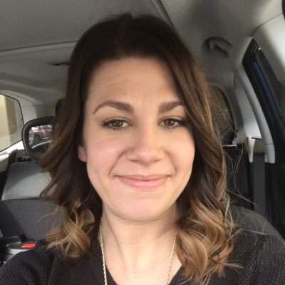 Profile Picture of Jennifer Simons (@jenver85) on Twitter