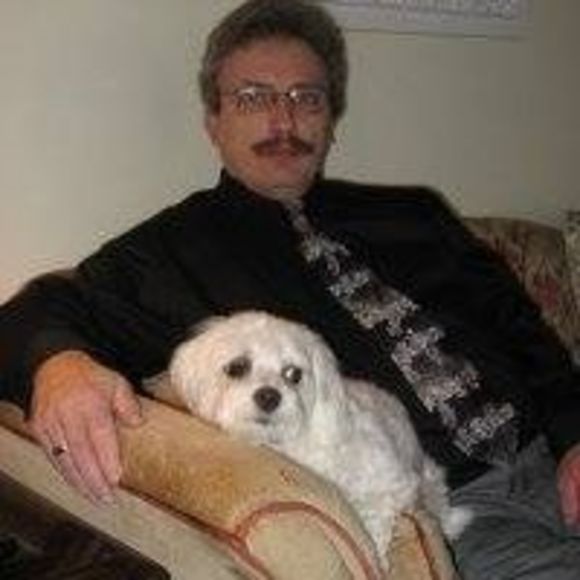 Profile Picture of Keith Weaver (@keithweaver763) on Poshmark