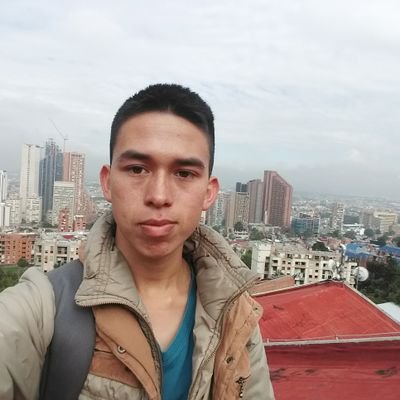 Profile Picture of Hayden Julian (@HaydenJulian07) on Twitter