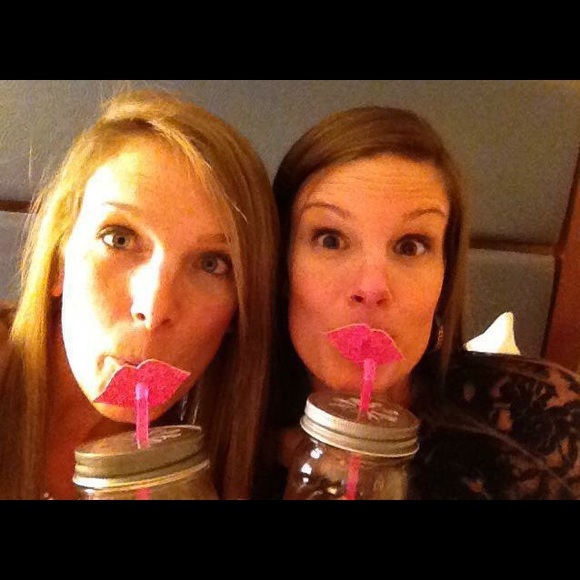 Abby Weinrub - Poshmark Profile Picture of Abby Weinrub (@aproutt) on Poshmark