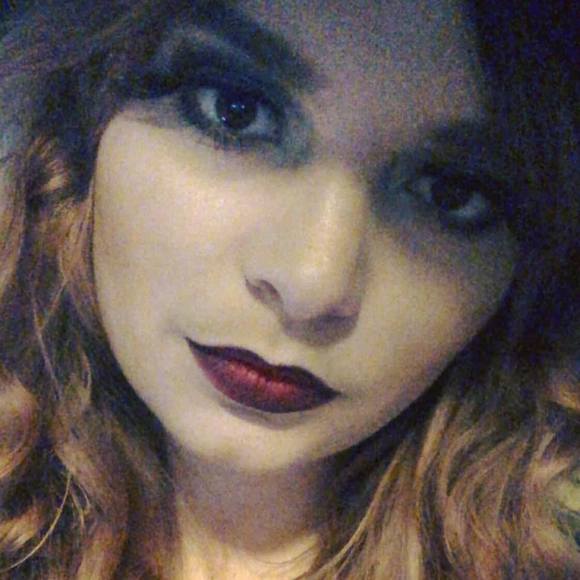 Alexis Zeleznik - Poshmark Profile Picture of Alexis Zeleznik (@lexizoozoo) on Poshmark