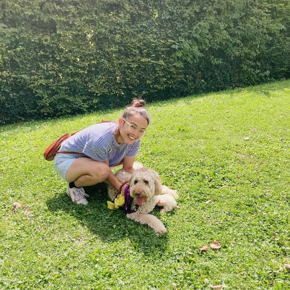 Profile Picture of Roxane Redard (@23roxjuillet) on Poshmark