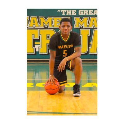 Profile Picture of Patrick Terry (@P_buckets) on Twitter