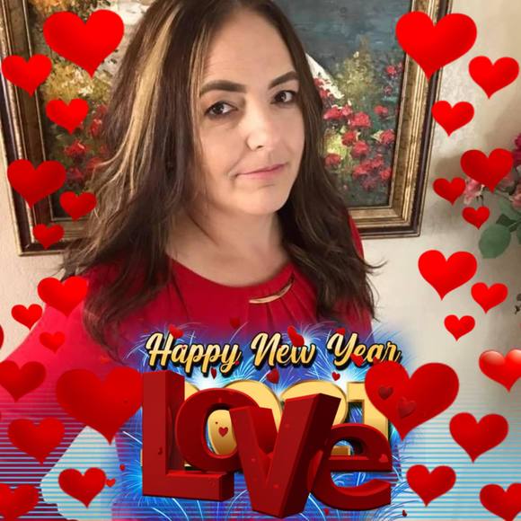 Profile Picture of Lourdes Jauregui (@lourdesjaure860) on Poshmark