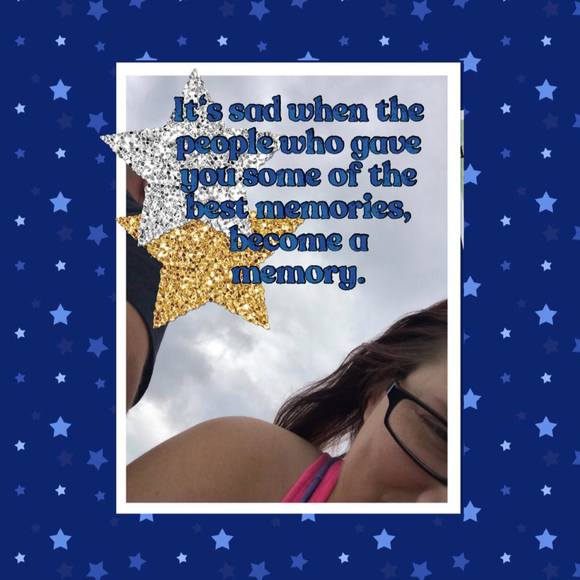 Profile Picture of Amanda Griser (@amandagriser) on Poshmark