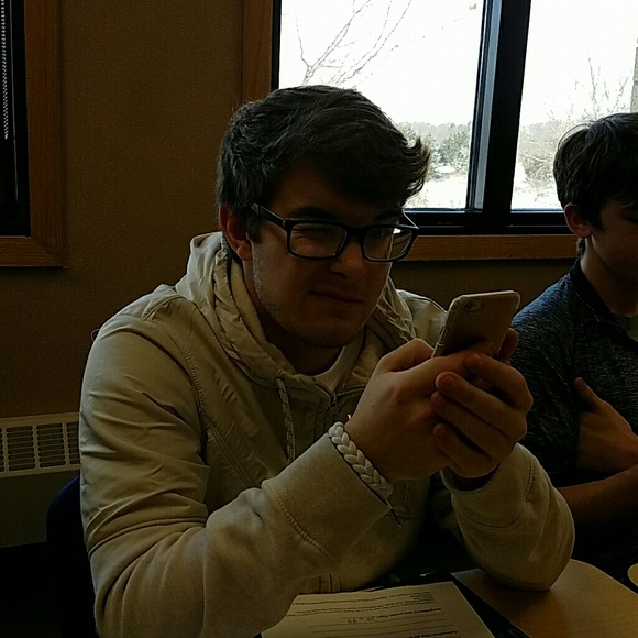 Profile Picture of Nolan Weisel (@nolanweisel25) on Poshmark