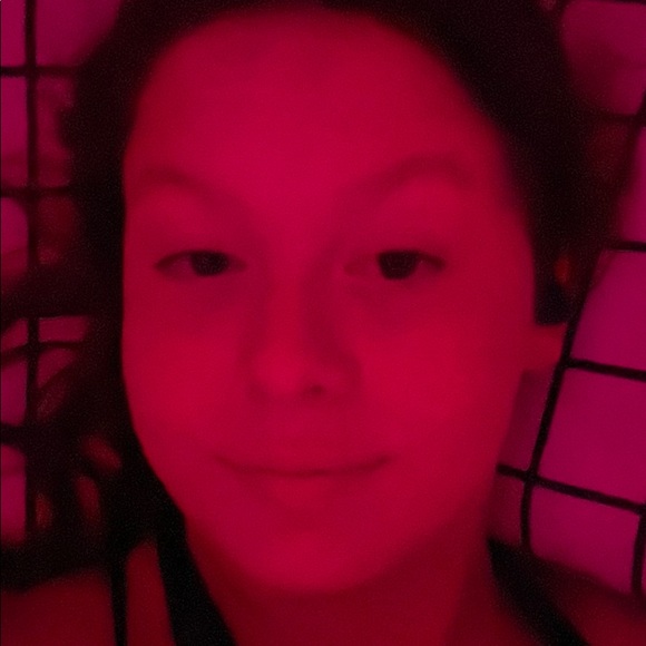 Profile Picture of Lucy Rogers (@lucy_elisabeth) on Poshmark